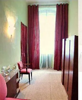 Ξενοδοχείο Hotel Saint Trophime Αρλ